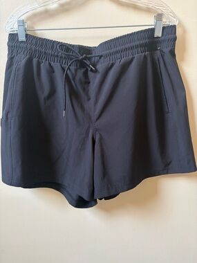 Avalanche Black Elastic Drawstring Athletic Shorts